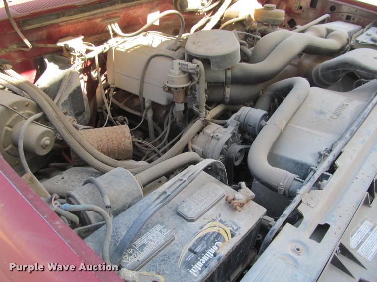 image for item J2604 1988 Ford F150 Custom pickup truck