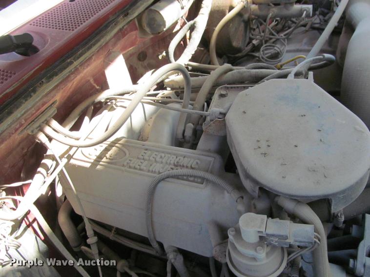 image for item J2604 1988 Ford F150 Custom pickup truck