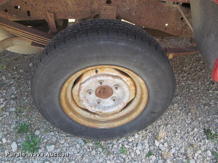 image for item J2604 1988 Ford F150 Custom pickup truck