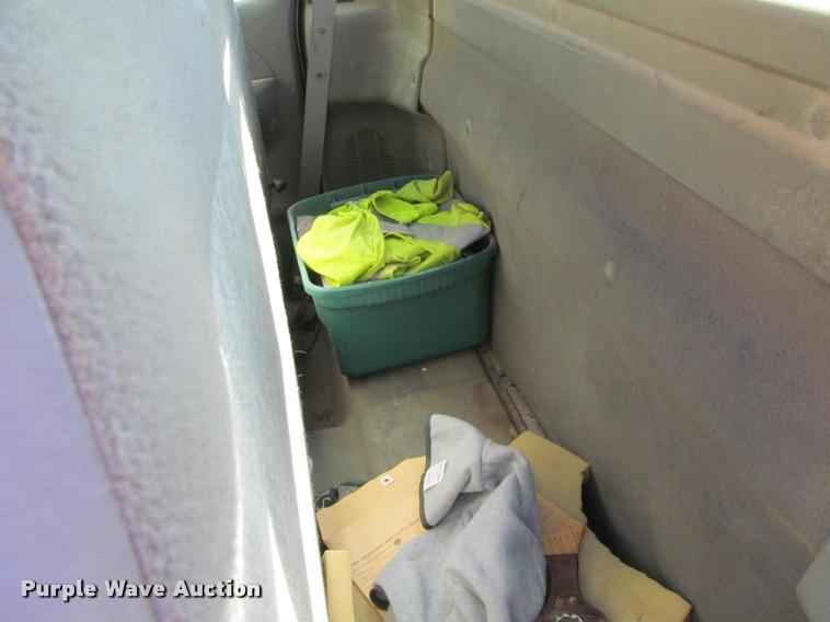 image for item J2605 1999 Ford F150 pickup truck