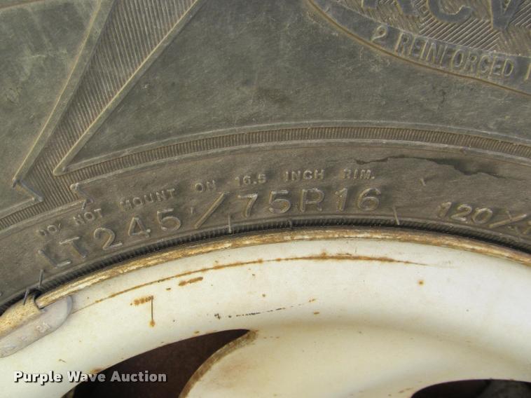 image for item J2605 1999 Ford F150 pickup truck