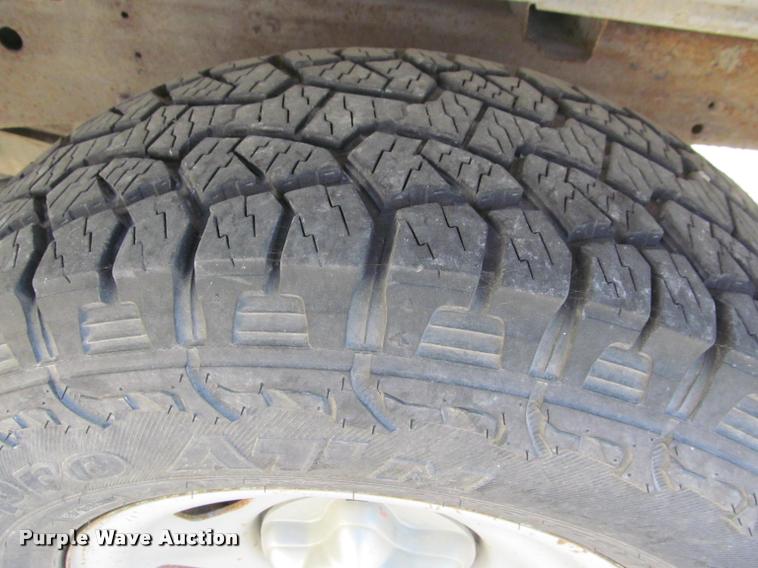 image for item J2605 1999 Ford F150 pickup truck