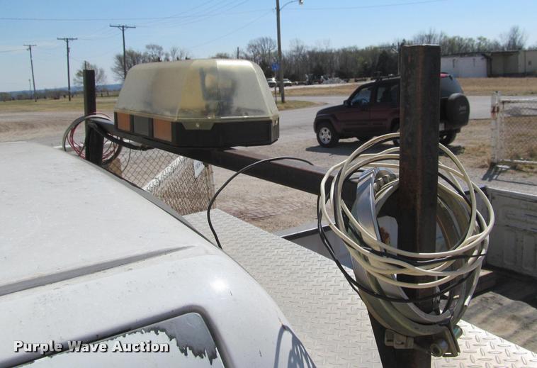 image for item J2605 1999 Ford F150 pickup truck