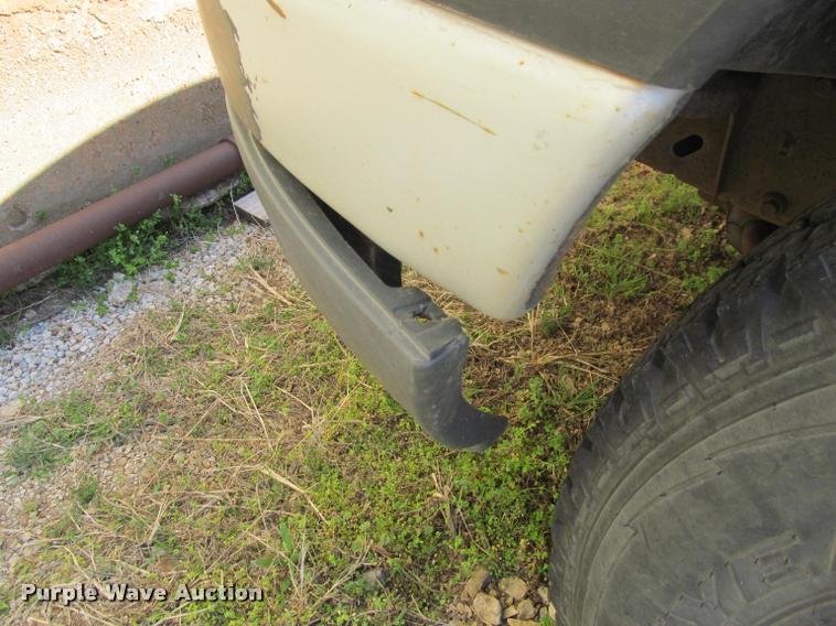 image for item J2605 1999 Ford F150 pickup truck