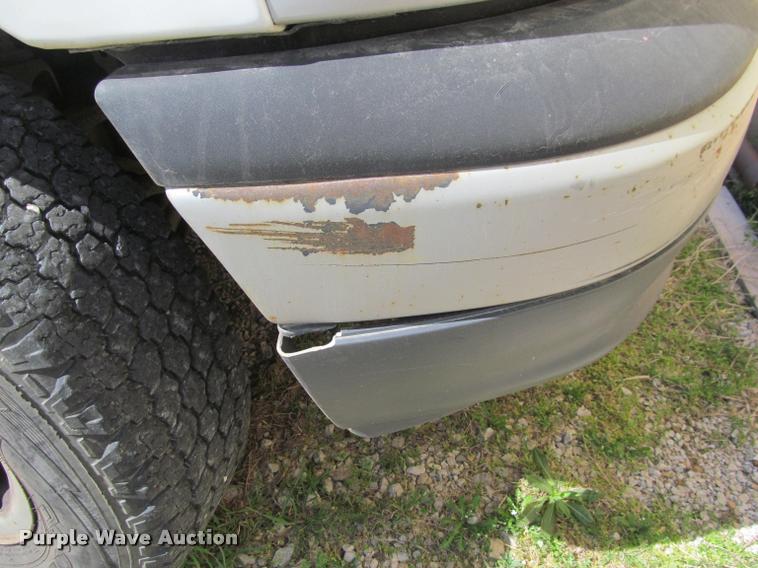 image for item J2605 1999 Ford F150 pickup truck