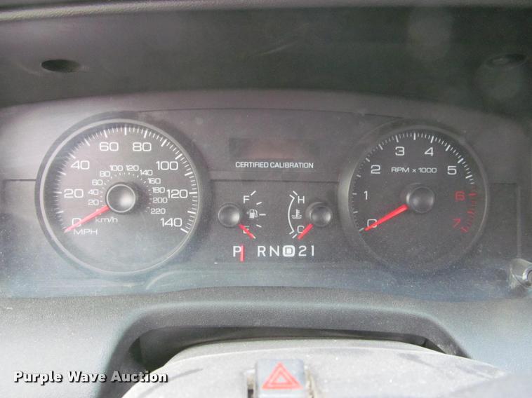 image for item J2607 2009 Ford Crown Victoria Police Interceptor