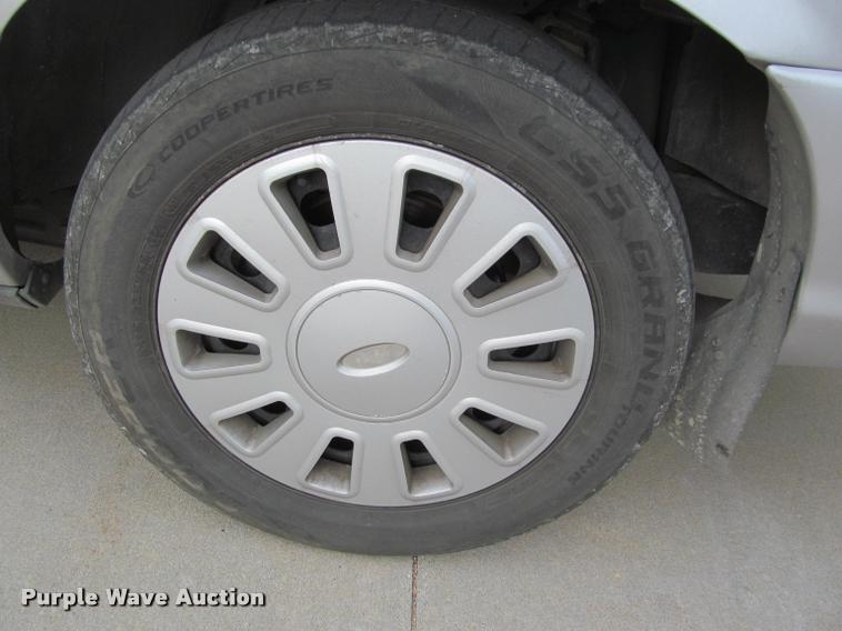 image for item J2607 2009 Ford Crown Victoria Police Interceptor