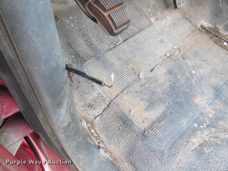 image for item J2608 1990 Ford F150 Custom pickup truck