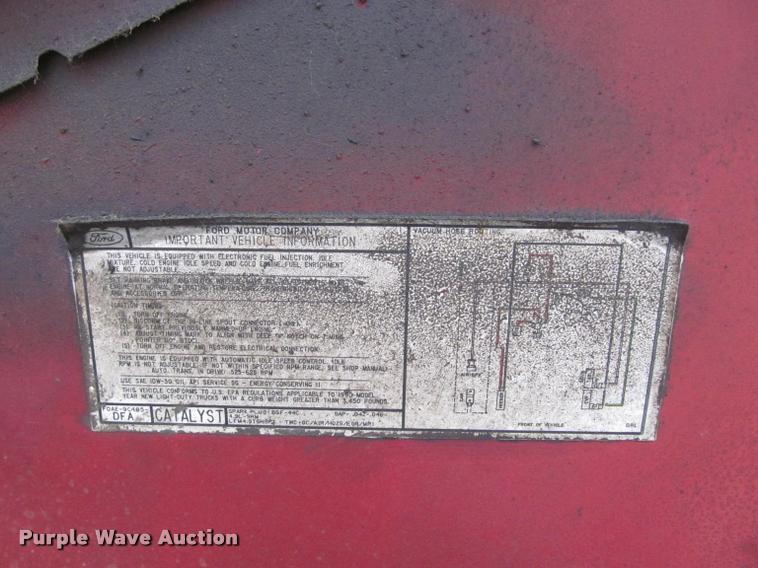 image for item J2608 1990 Ford F150 Custom pickup truck