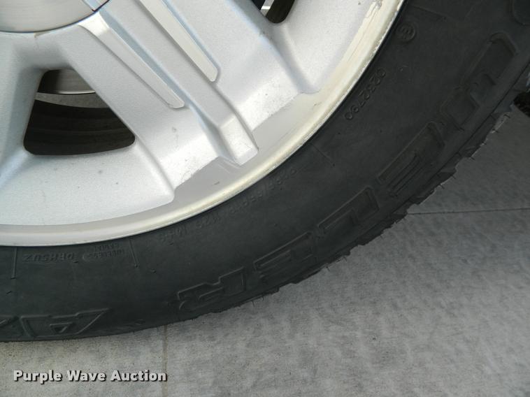 image for item K2691 2013 Chevrolet Silverado 1500 Z71 Ext. Cab pickup truck