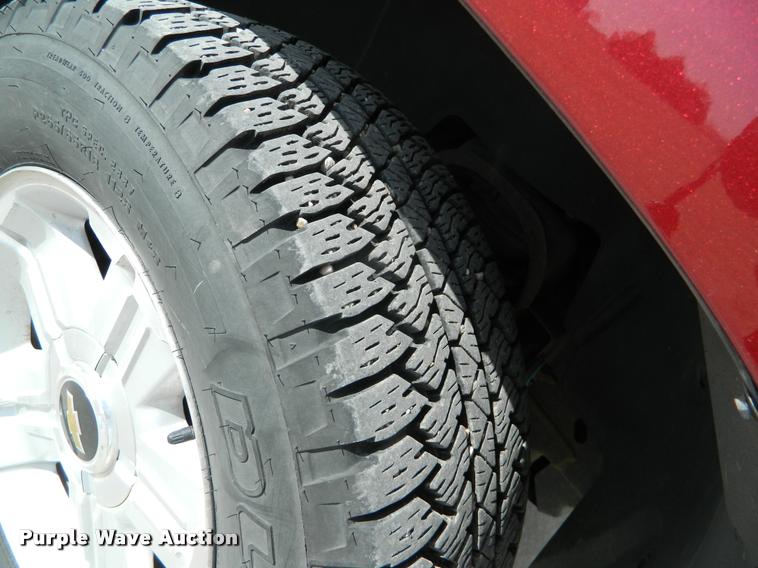 image for item K2691 2013 Chevrolet Silverado 1500 Z71 Ext. Cab pickup truck