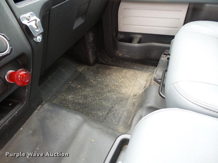 image for item K3297 2011 Ford F150 SuperCrew pickup truck