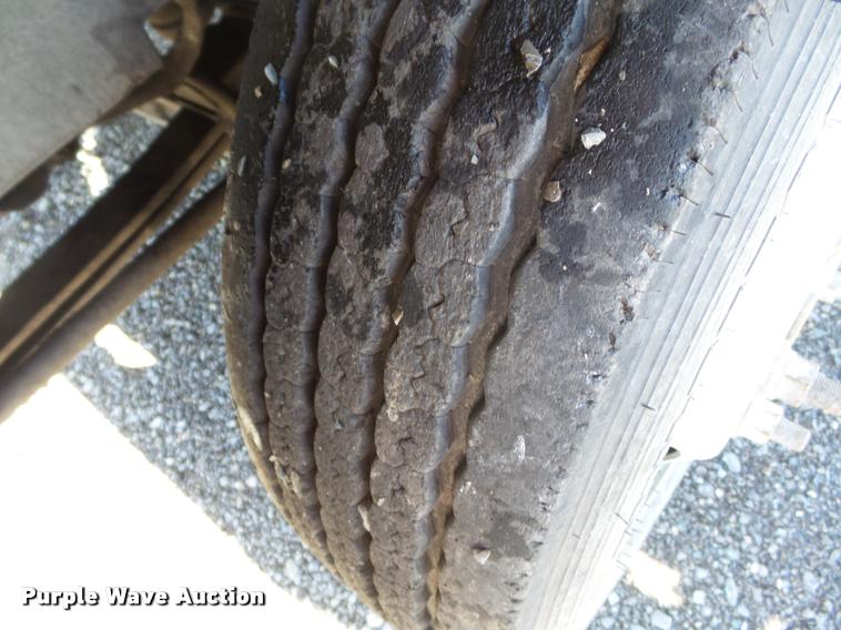 image for item K3315 2005 Chevrolet 4500 flatbed truck