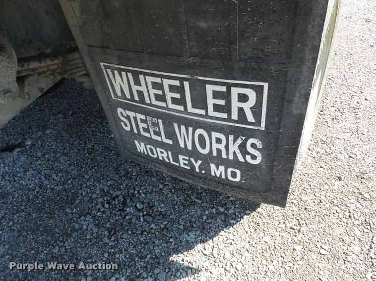 image for item K3315 2005 Chevrolet 4500 flatbed truck