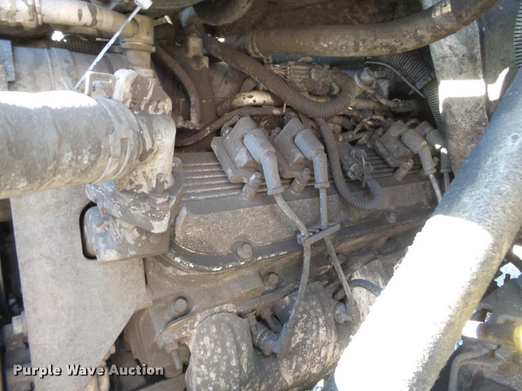 image for item K3315 2005 Chevrolet 4500 flatbed truck