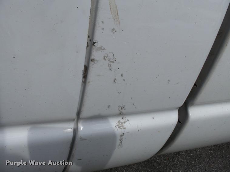 image for item K3331 2004 Dodge Ram 1500 pickup truck