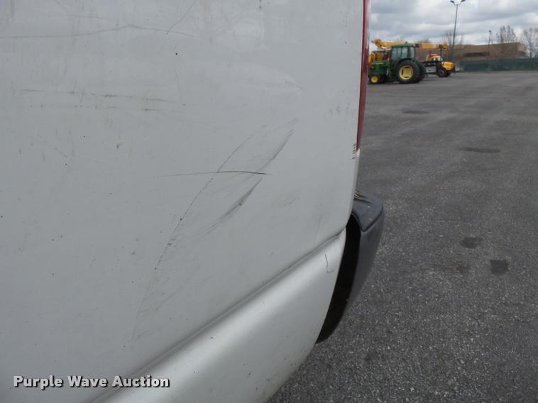 image for item K3331 2004 Dodge Ram 1500 pickup truck