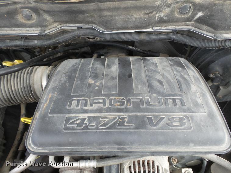 image for item K3331 2004 Dodge Ram 1500 pickup truck