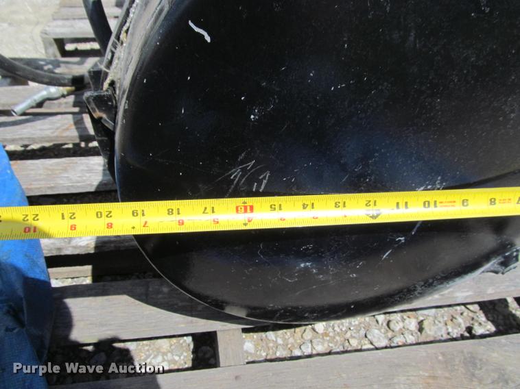 image for item K4929 Fuel tank