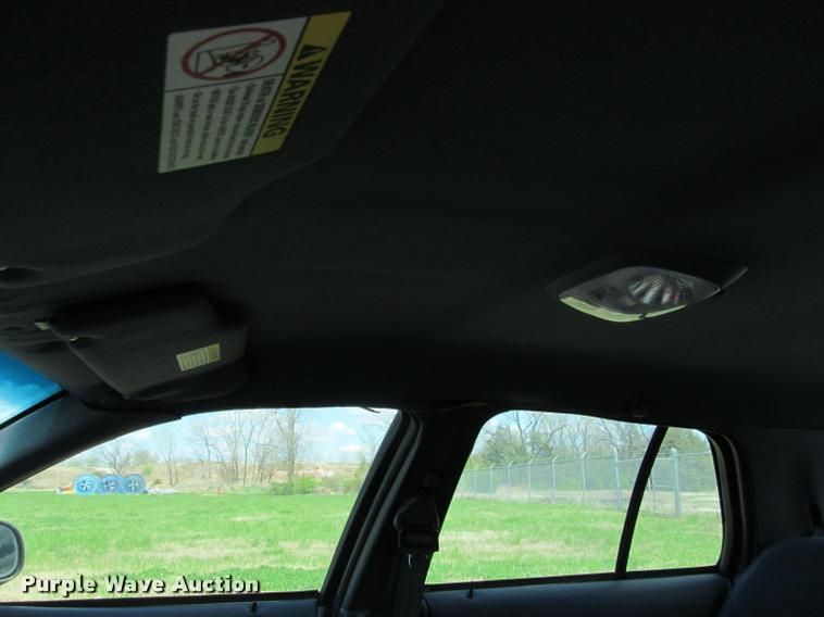 image for item K4930 2000 Ford Crown Victoria Police Interceptor