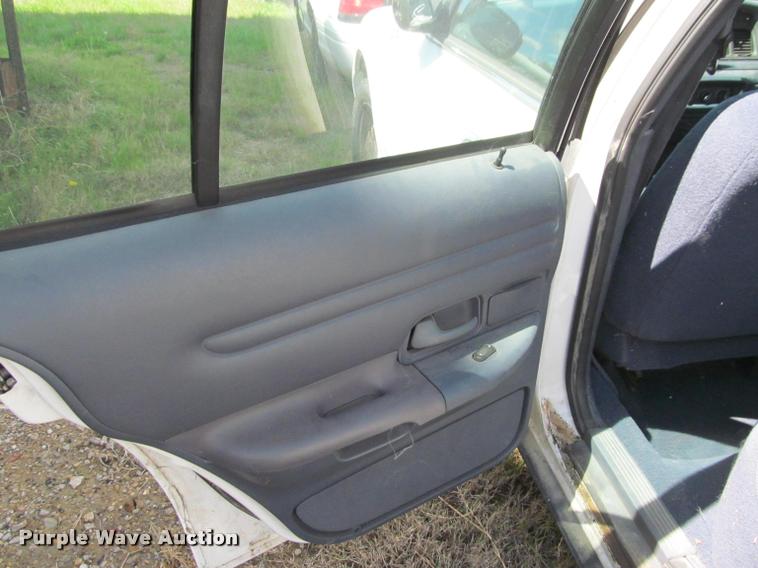 image for item K4930 2000 Ford Crown Victoria Police Interceptor