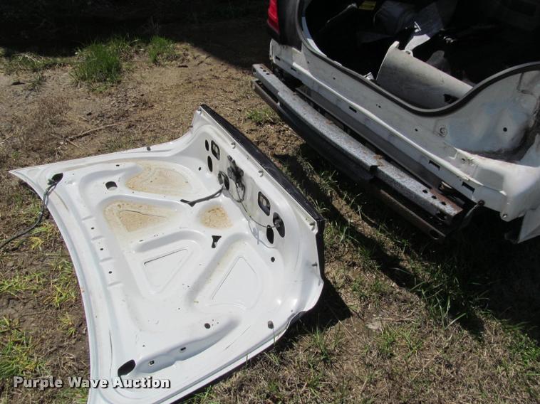 image for item K4930 2000 Ford Crown Victoria Police Interceptor