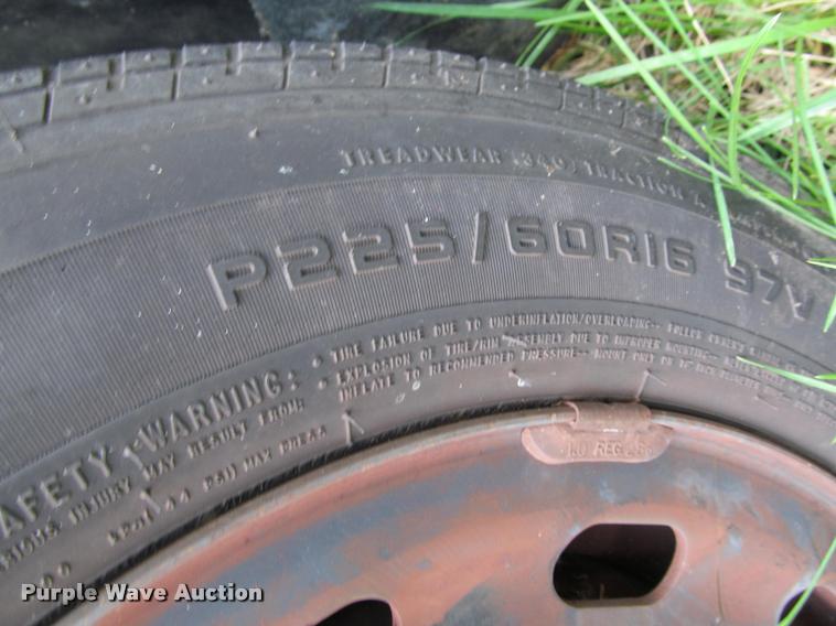 image for item K4931 2004 Ford Crown Victoria Police Interceptor