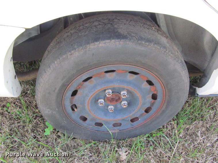 image for item K4931 2004 Ford Crown Victoria Police Interceptor