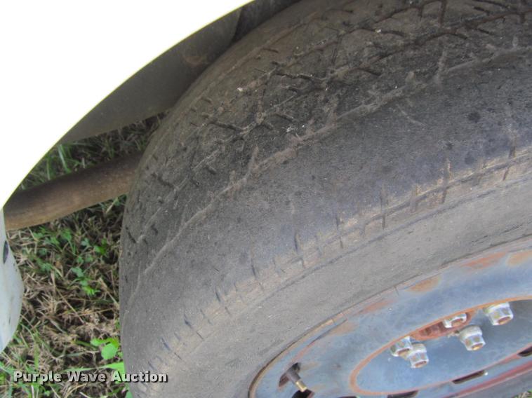 image for item K4931 2004 Ford Crown Victoria Police Interceptor