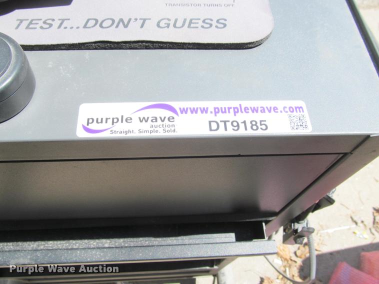 image for item K4933 1982 International F1924 vacuum truck