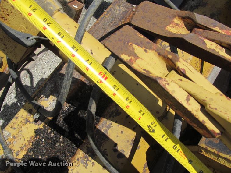 image for item K4935 Scarifier attachment