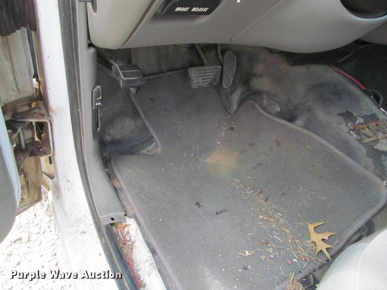 image for item K4936 2003 Chevrolet S10 Ext. Cab pickup truck