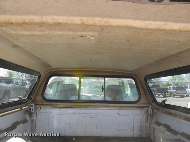 image for item K4936 2003 Chevrolet S10 Ext. Cab pickup truck