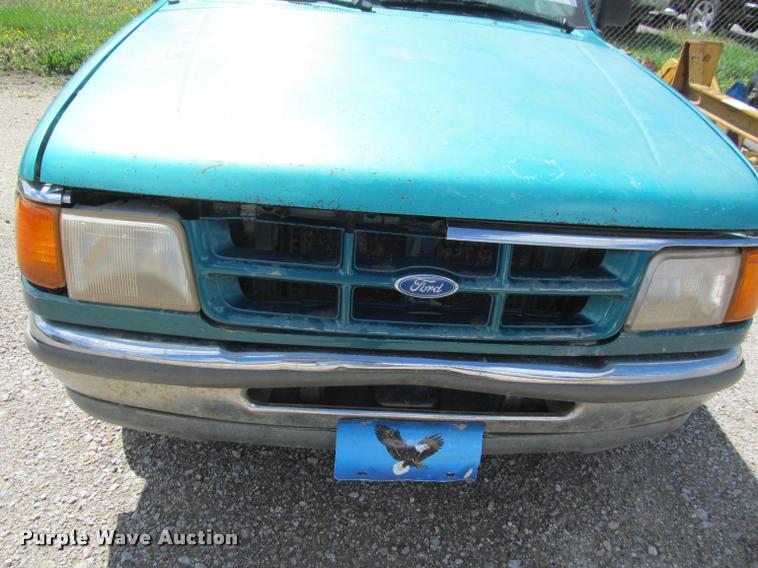 image for item K4937 1994 Ford Ranger XLT pickup truck