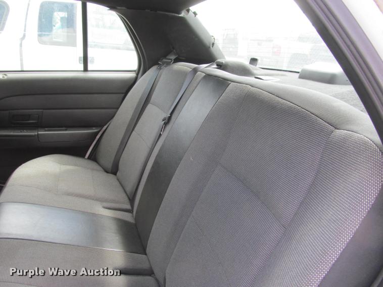 image for item K4938 2008 Ford Crown Victoria Police Interceptor