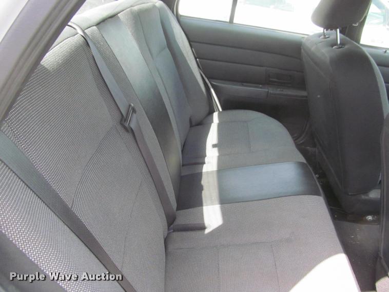 image for item K4938 2008 Ford Crown Victoria Police Interceptor