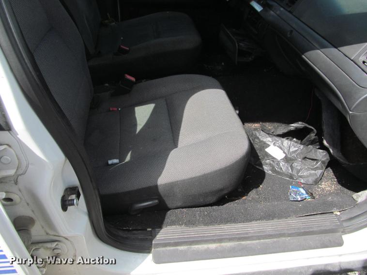 image for item K4938 2008 Ford Crown Victoria Police Interceptor