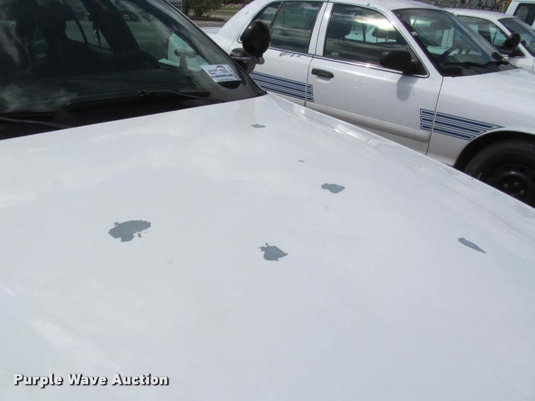 image for item K4938 2008 Ford Crown Victoria Police Interceptor