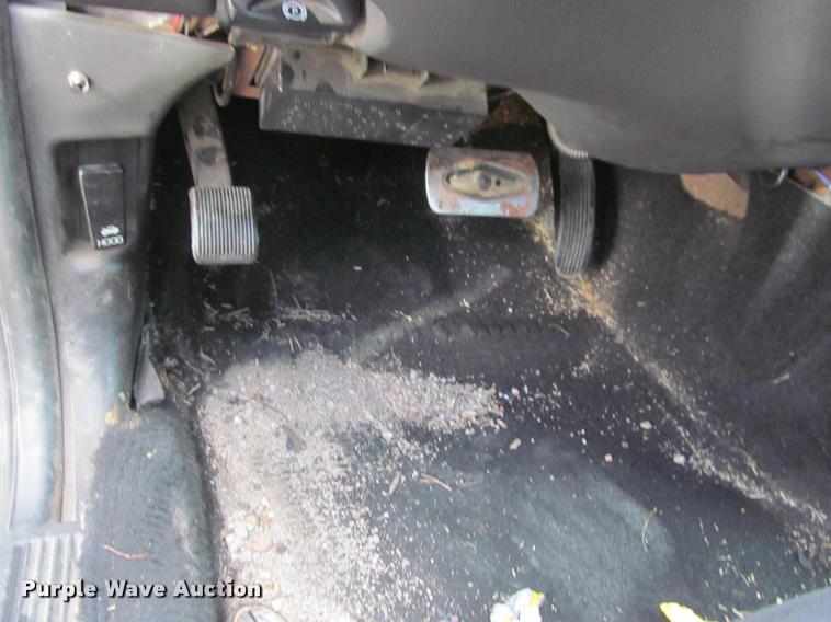 image for item K4939 2007 Ford Crown Victoria Police Interceptor