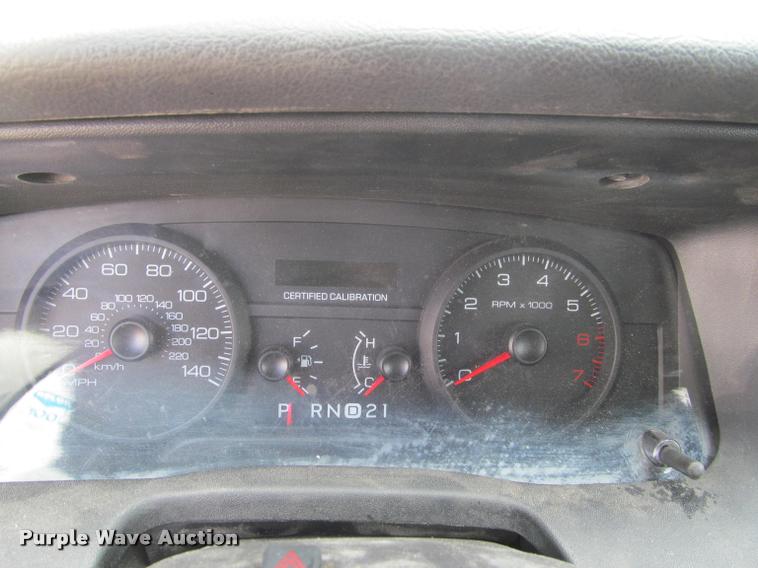 image for item K4939 2007 Ford Crown Victoria Police Interceptor