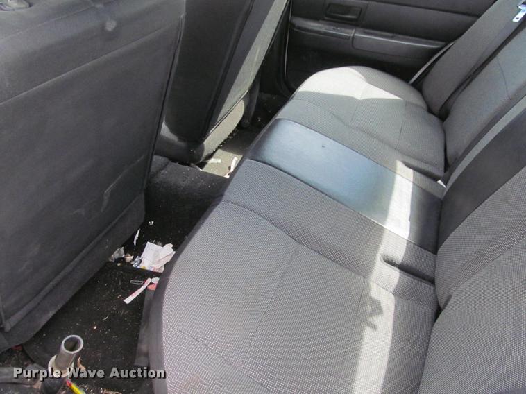 image for item K4939 2007 Ford Crown Victoria Police Interceptor