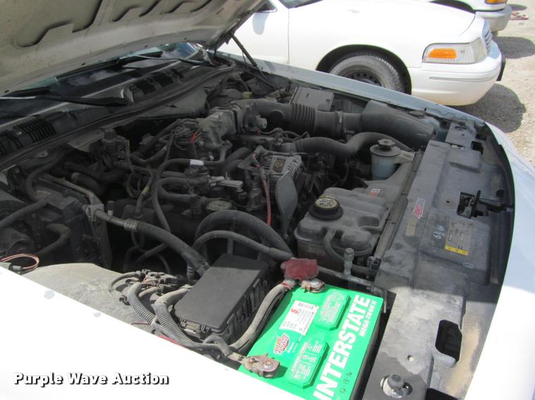 image for item K4939 2007 Ford Crown Victoria Police Interceptor