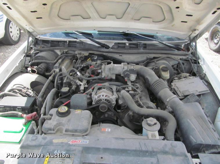 image for item K4939 2007 Ford Crown Victoria Police Interceptor