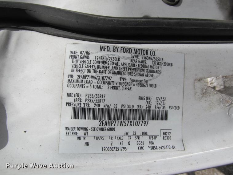 image for item K4939 2007 Ford Crown Victoria Police Interceptor