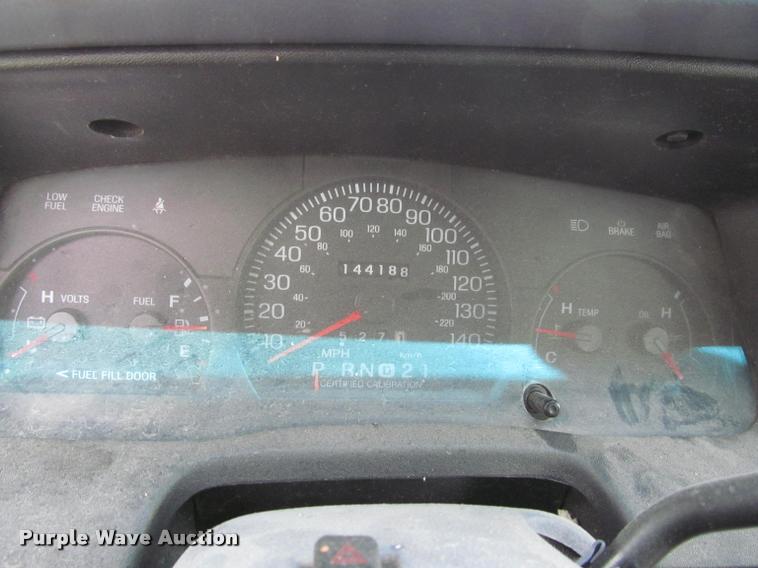 image for item K4940 1998 Ford Crown Victoria Police Interceptor