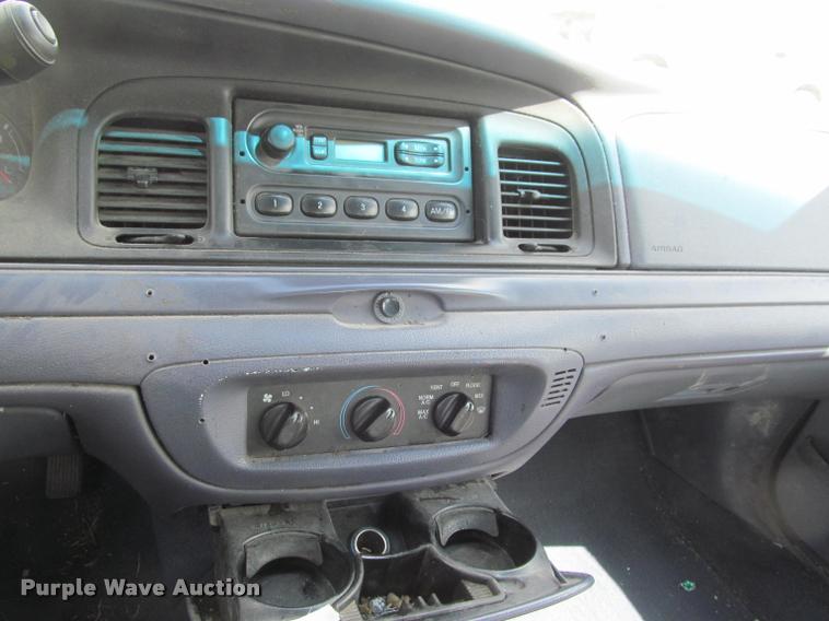 image for item K4940 1998 Ford Crown Victoria Police Interceptor