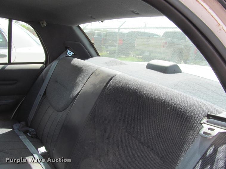 image for item K4940 1998 Ford Crown Victoria Police Interceptor