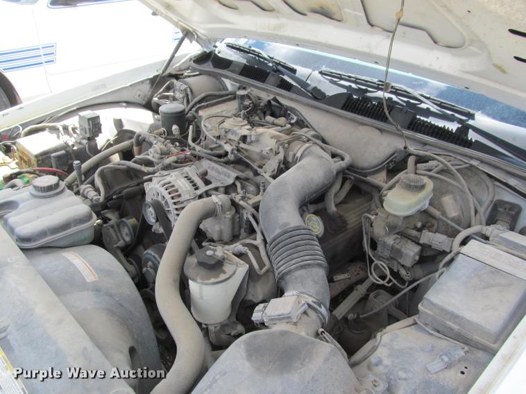 image for item K4940 1998 Ford Crown Victoria Police Interceptor