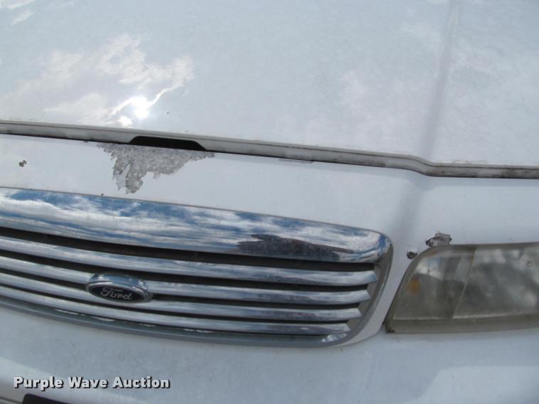 image for item K4940 1998 Ford Crown Victoria Police Interceptor