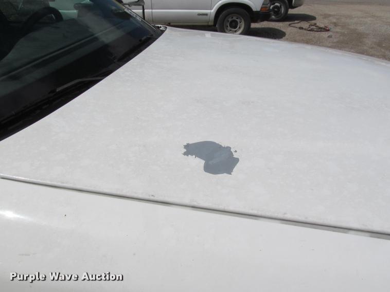 image for item K4940 1998 Ford Crown Victoria Police Interceptor